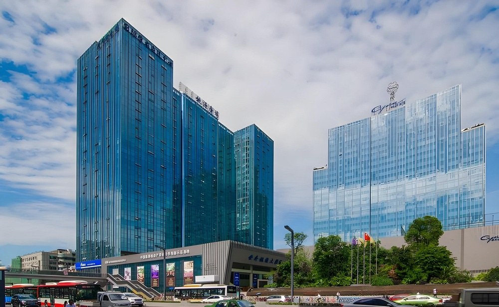 世外桃源广场外观图